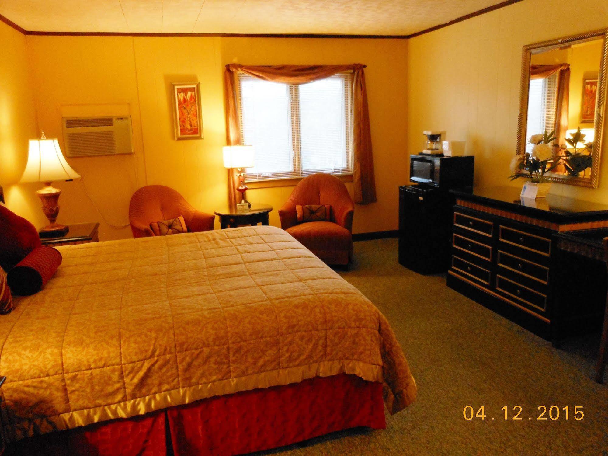 Cape Pines Motel Buxton Exteriör bild